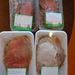 相原精肉店 - 料理写真:赤身と 霜降り と それぞれ 選べます
箱根山で 十分美味しい