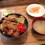 大更ホルモン - ホルモン丼 680円