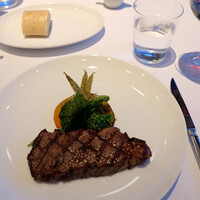 THE COSMOPOLITAN GRILL BAR TERRACE - 