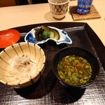 いはら田 - お食事。信州産のご飯は硬さ香ばしさが素晴らしい。味噌汁は赤出汁 202209
