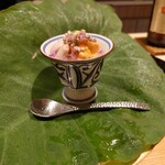 いはら田 - 先付は小芋の葉に乗って 202209