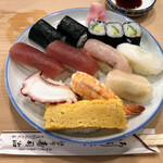 Sushi Haru - ランチにぎり 900円