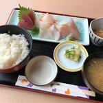 魚がし食堂はま蔵 - 刺身定食（1,320円）