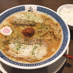 からみそラーメン ふくろう - からみそラーメン　ベーシック900円　2辛