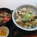 Shikina - 近江ちゃんぽん、ミニ牛丼セット 760円