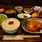 仁亭 - 仁亭風焼カツ