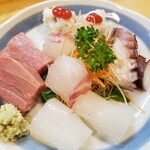 丸十寿司南店 - 盛り合わせさしみ