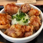 なるとキッチン 大阪本町店 - 小樽ザンギ丼大盛