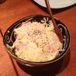 やきとり宮川 - スモークチキンポテトサラダ！
