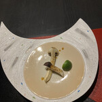 月の花 梟 - 木曽福島産の松茸