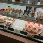 メームイ - ケース