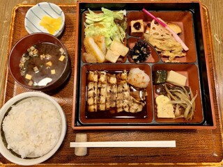 Chikyuu Ya - 地球YA弁当