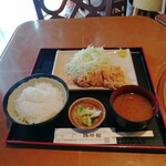 豚珍館 - ランチトンカツ定食