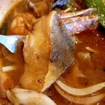 ばぐぅす屋 - <゜)#)))彡