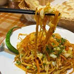 Ajian Kicchin Karau Ma - カルダモンが特に香るスパイス香と魚醤っぽいうま味、日本のウスターソース味・塩味・醤油味とは一線を画すネパール風味