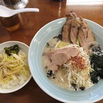 ラーメンショップ - ネギライス・流通塩チャーシュー