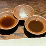 カツレツMATUMURA - カツレツ用の調味料(岩塩とソース、ポン酢)
