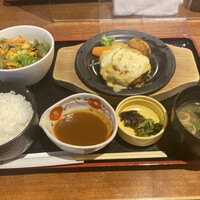 和牛料理 要 - 
