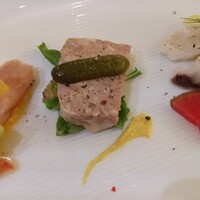 アマルフィイ・モデルナ - 