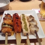 Kushisuke - 串焼き。ねぎま・ナンコツつくね・ささみさび・ぼんじり