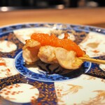 薪鳥新神戸 - 秋田県産 高原比内地鶏 肩 + ハリッサ