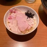 拉麺 成 - 