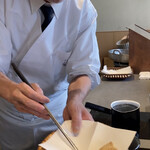 にい留 - 穴子を一刀両断