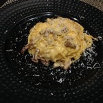 イタリア食堂　ちぇるきお - がんこ村卵と自家製ベーコンのカルボナーラ（￥1200）