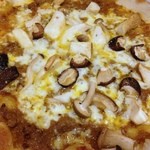 イタリア食堂　ちぇるきお - 自家製キーマカレーのピザ （￥1100）