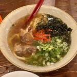 瀬戸海人 - ソーキそば