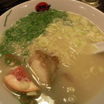 太陽のトマト麺 - 鶏パイタン麺【2009年7月】
