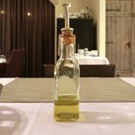 Giglio - 卓上のオリーブオイルです