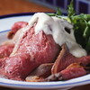 イタリアン&ワイン食堂 ViVi - 料理写真:牛ランプ肉のローストビーフ