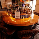 イタリアン&ワイン食堂 ViVi - 内観