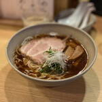 山崎麺二郎 - らーめん 650円