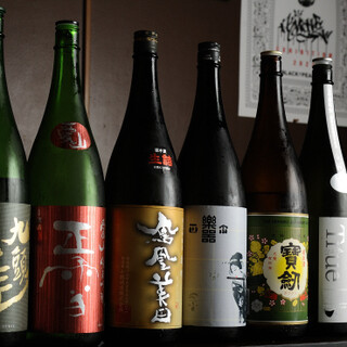 We have a wide variety of sake selected by liquor stores that are perfect for our signature dishes.