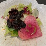 トゥ・ラ・ジョア イズム - 