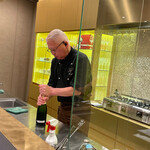 トゥ・ラ・ジョア イズム - 