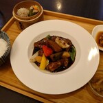 中国菜房豪也 - 根菜入り黒酢の酢豚ランチ♪