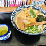 Hanamizuki - きつねうどんスペシャル　６５０円