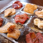 Assortment of 9 types of offal (2 servings)