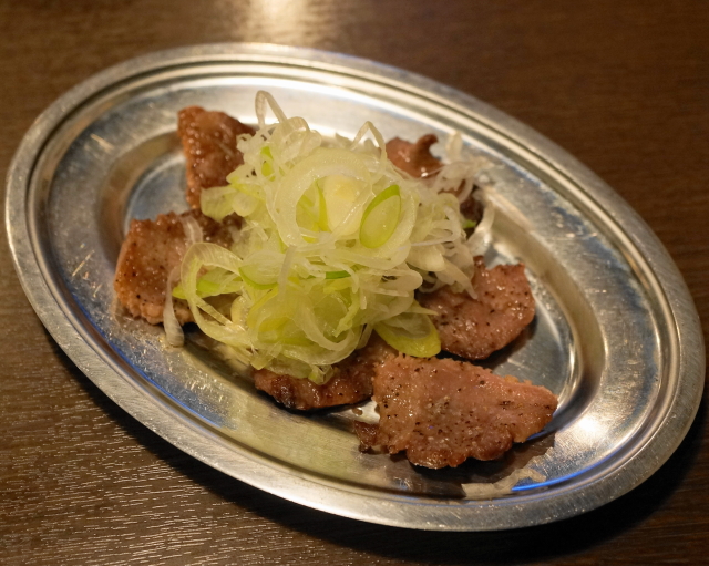 Shimbashi Yakiton Kabukichoten photo 2