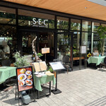 S・E・C Greensprings - 