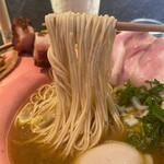 拉麺 成 - 