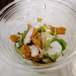 Naggy's - ドレッシングとチップスをトッピング