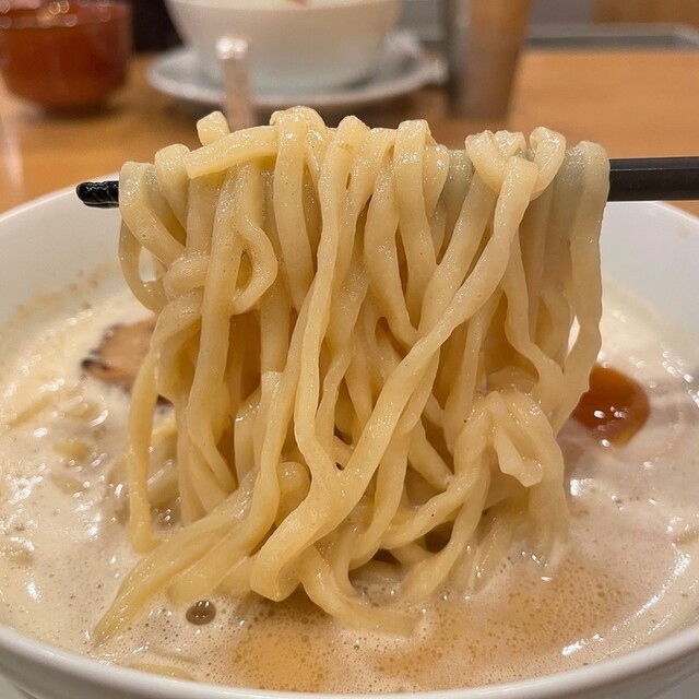 ✨新品✨鶏の鈴✨ 十二支 干支鈴 顔タイプ 酉（とり） 根付紐付き 完成品｜パーツ材料の