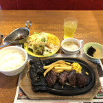 BRONCOBILLY - 炭焼きハラミステーキランチ(サラダバー・大かまどごはん・ランチスープ付き)＋ドリンクバー    2020/8/24