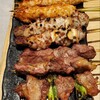 Dosukoi Shimon'Ya - 焼きとん10本盛り合わせ（シロ、つくね、なんこつ、カシラ、あご）