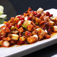 鶏肉とピーナッツ四川風炒め