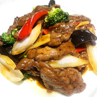 牛肉の黒胡椒炒め